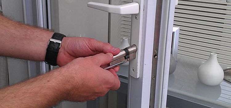 Commercial Door Lock Repair in Kingsburg